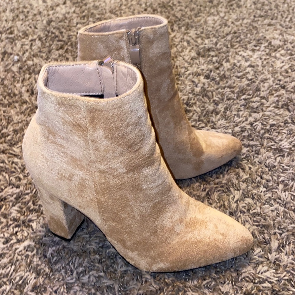 Suede Cream/Tan Booties